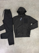 Black / Black Versatile Set