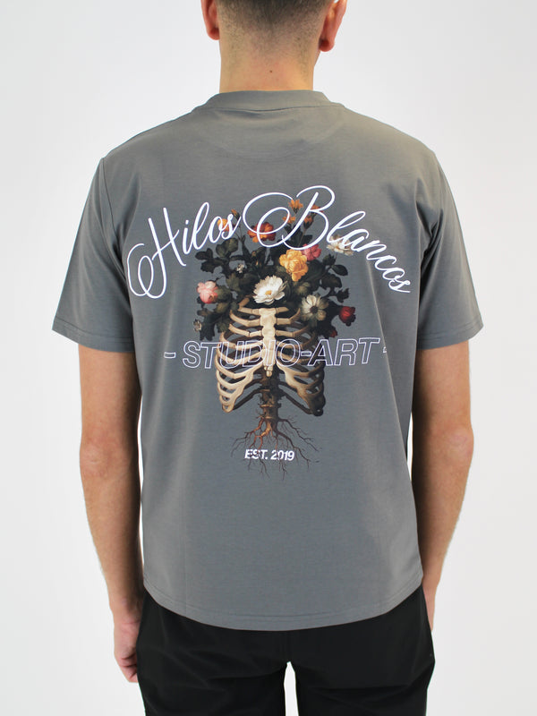 Grey Floral Hilos Blancos T-Shirt